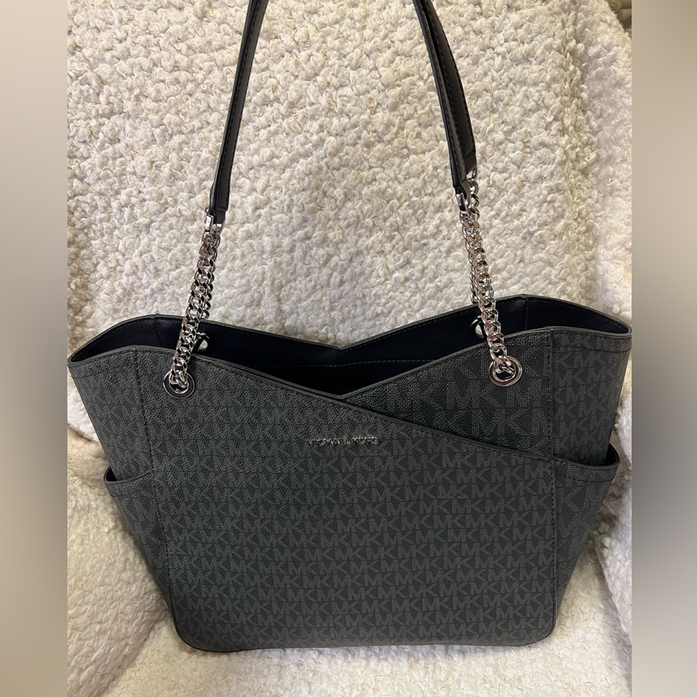 Michael Kors Jet Set Large Logo Shoulder Bag